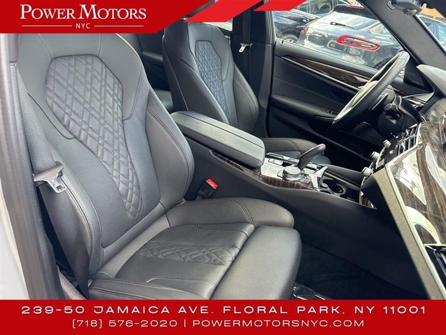 2021 BMW 5-Series 530i xDrive photo