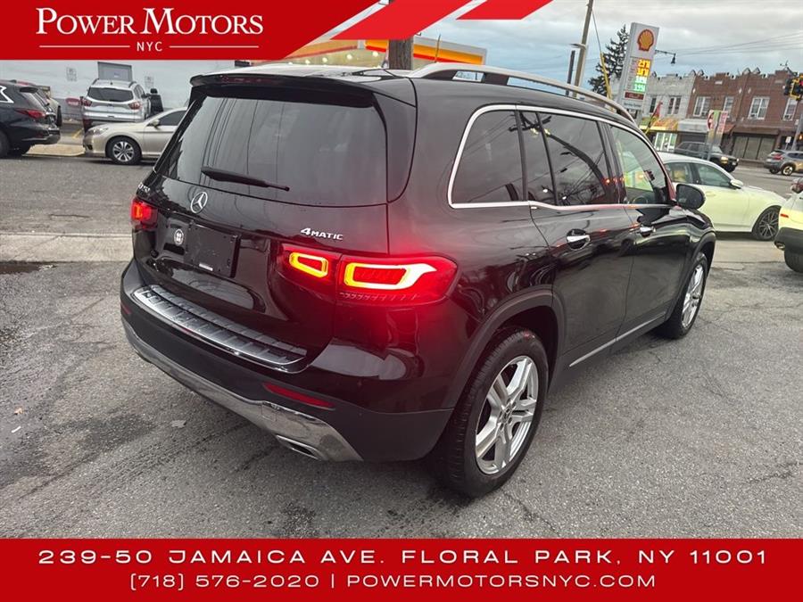 2021 Mercedes-Benz GLB GLB 250 photo