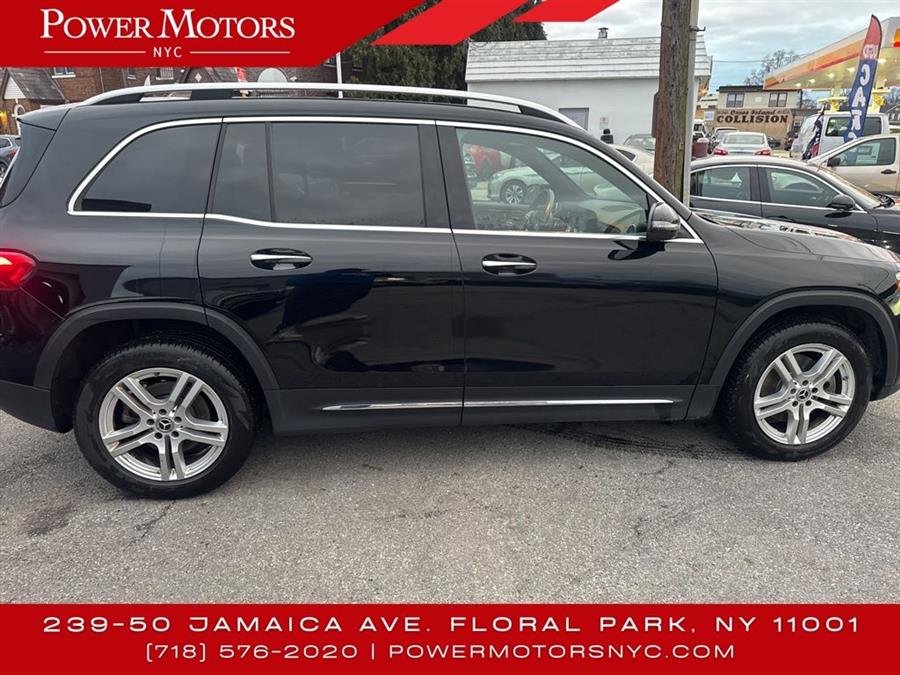 2021 Mercedes-Benz GLB GLB 250 photo