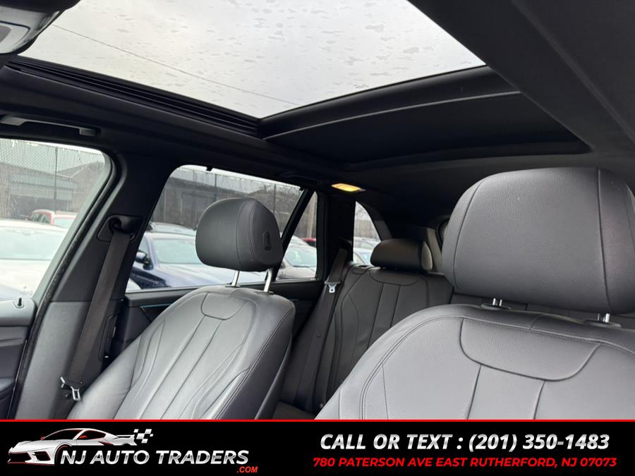 2017 BMW X5 xDrive35i Sports Activity Vehi photo