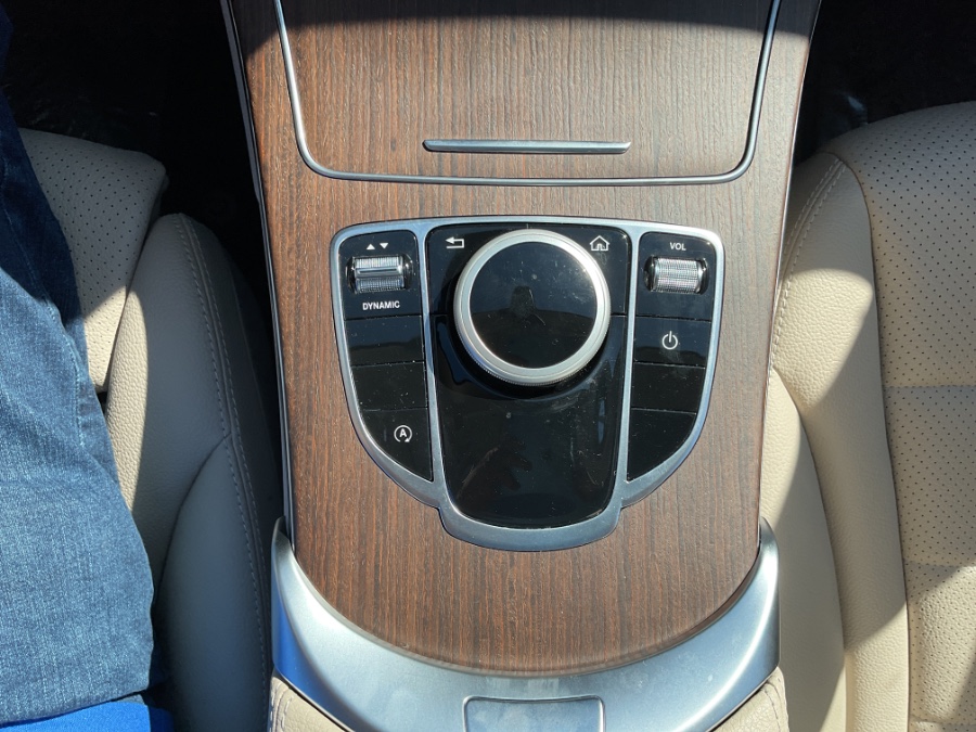 2021 Mercedes-Benz C-Class C 300 4MATIC Sedan photo