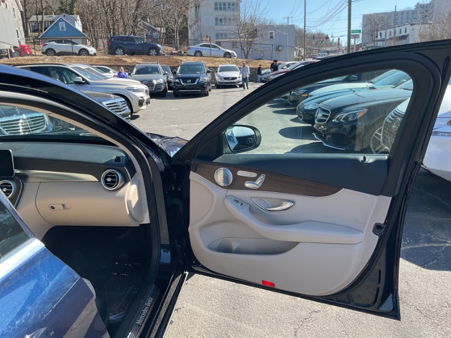 2021 Mercedes-Benz C-Class C 300 4MATIC Sedan photo