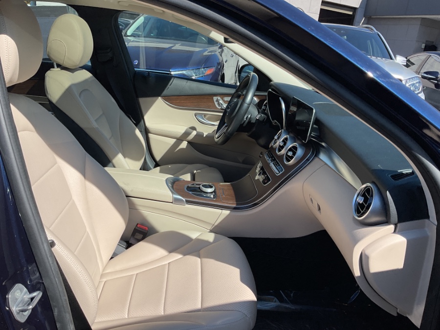 2021 Mercedes-Benz C-Class C 300 4MATIC Sedan photo