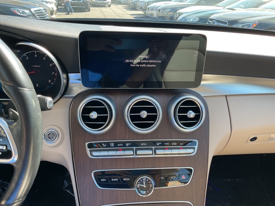 2021 Mercedes-Benz C-Class C 300 4MATIC Sedan photo
