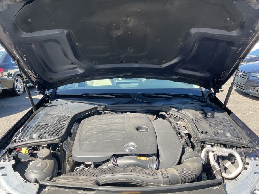 2021 Mercedes-Benz C-Class C 300 4MATIC Sedan photo