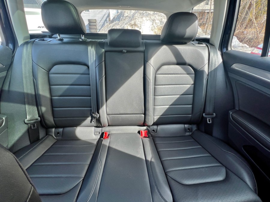 2017 Volkswagen Golf Alltrack 1.8T SEL DSG photo