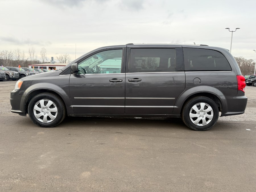 2017 Dodge Grand Caravan 4dr Wgn Crew photo