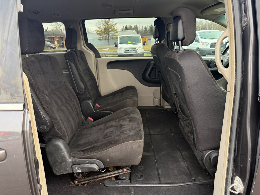 2017 Dodge Grand Caravan 4dr Wgn Crew photo