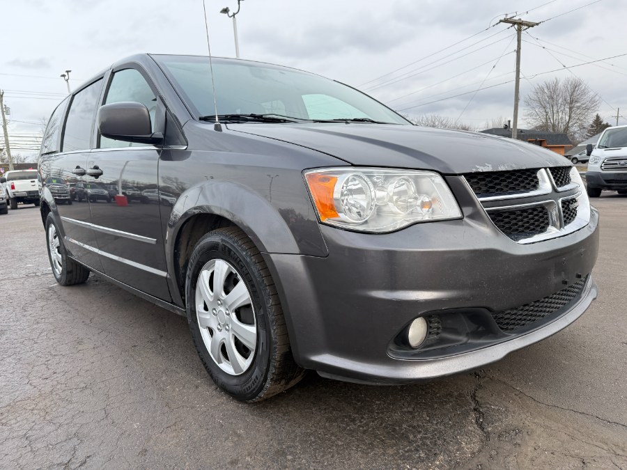 2017 Dodge Grand Caravan 4dr Wgn Crew photo