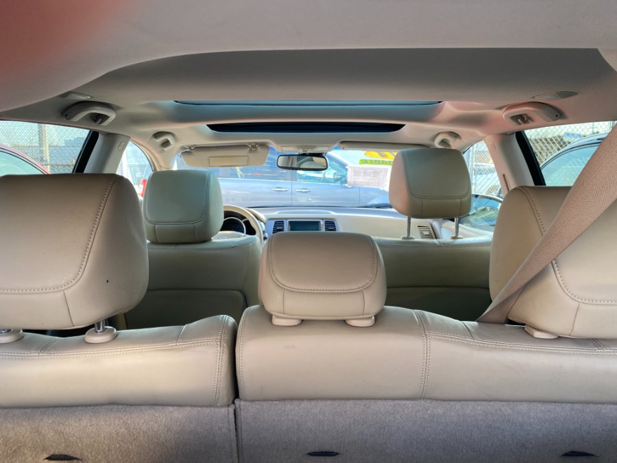 2011 Nissan Murano S photo