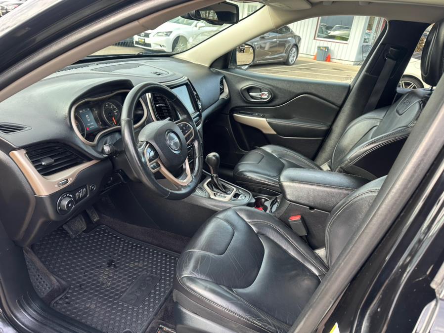 2017 Jeep Cherokee Latitude 4x4 photo