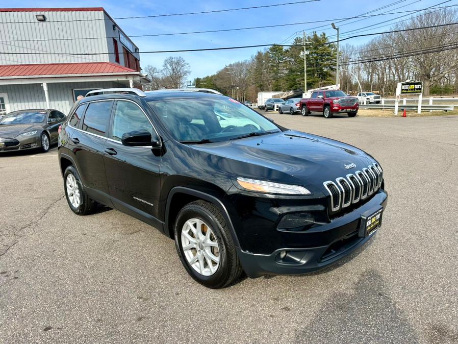 2017 Jeep Cherokee Latitude 4x4 photo