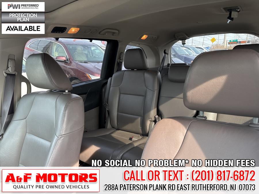 2013 Honda Odyssey EX-L photo