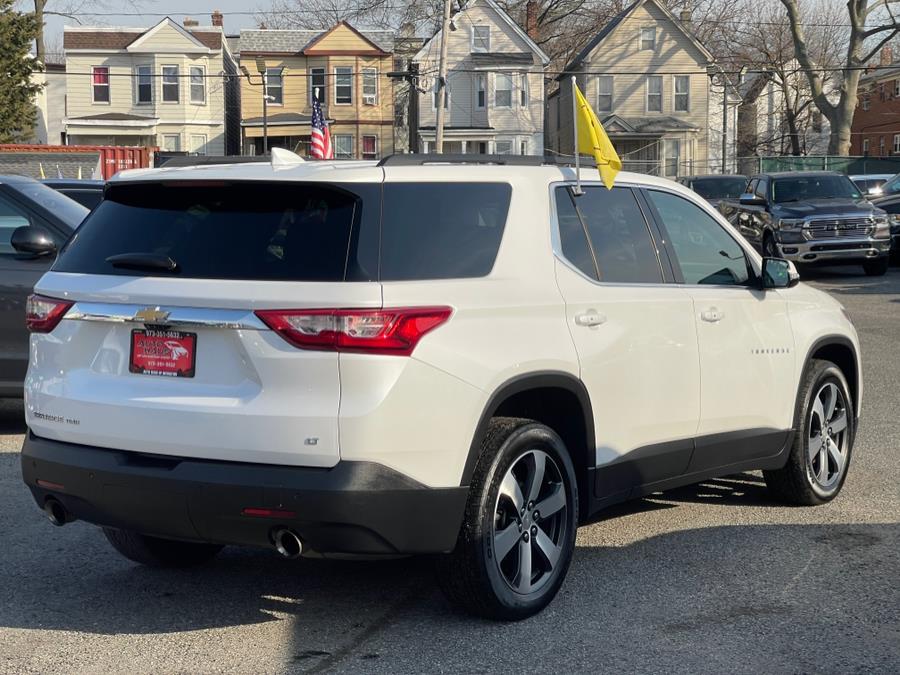 2020 Chevrolet Traverse AWD 4dr LT Leather photo