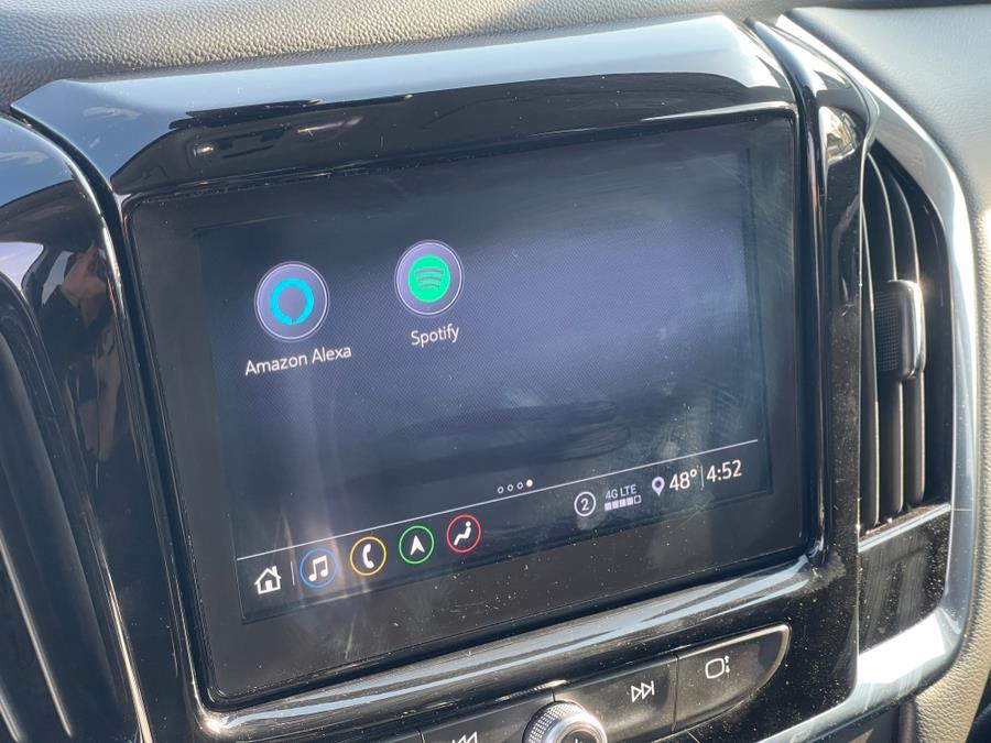 2020 Chevrolet Traverse AWD 4dr LT Leather photo