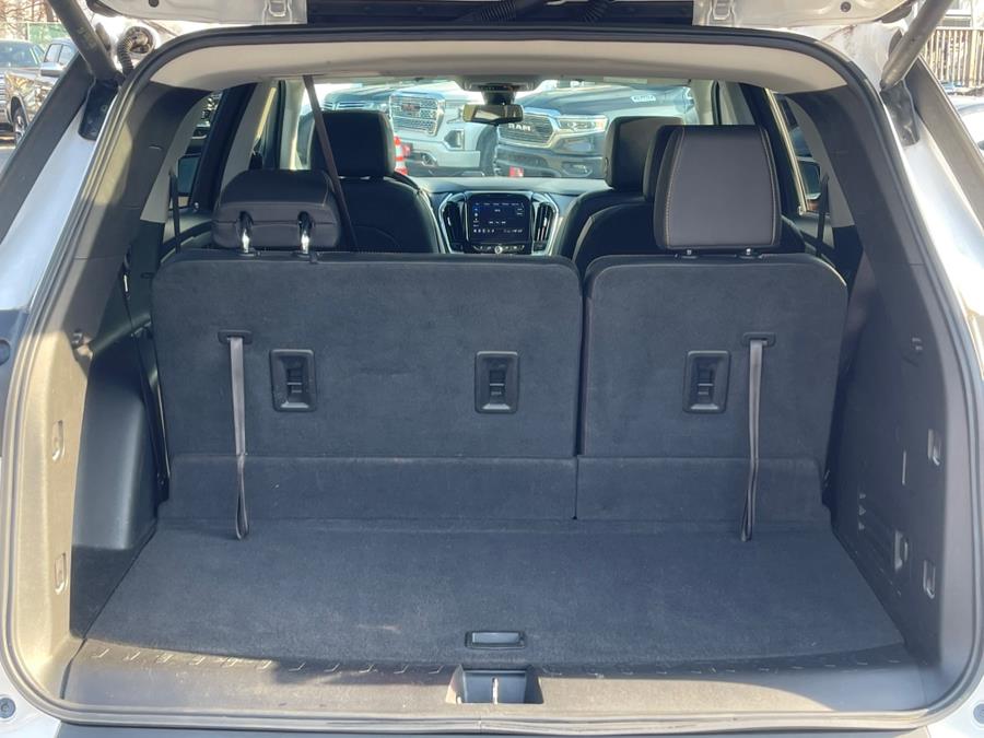 2020 Chevrolet Traverse AWD 4dr LT Leather photo