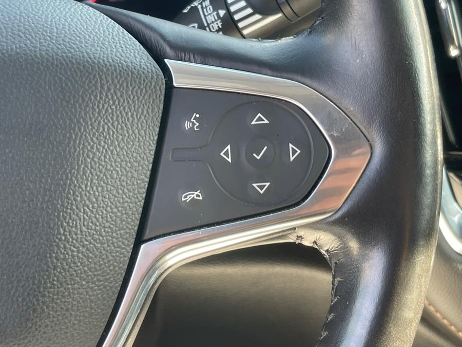 2020 Chevrolet Traverse AWD 4dr LT Leather photo