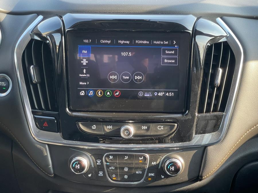 2020 Chevrolet Traverse AWD 4dr LT Leather photo