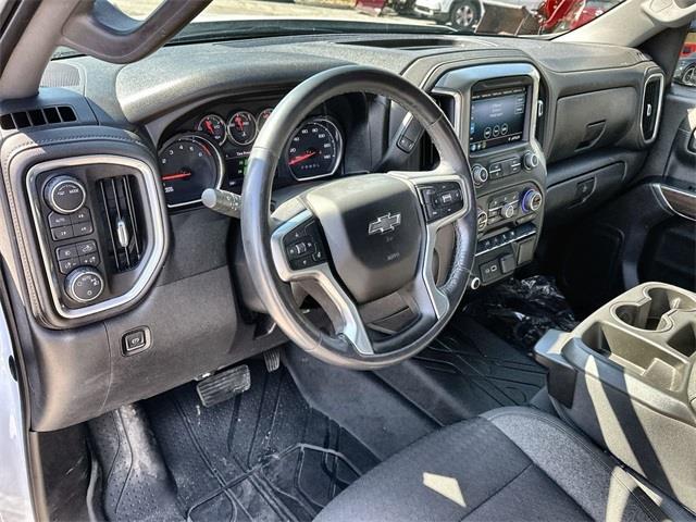 2021 Chevrolet Silverado 1500 RST photo