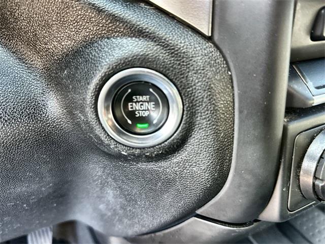 2021 Chevrolet Silverado 1500 RST photo
