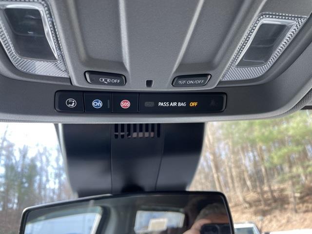 2024 Chevrolet Silverado 1500 LT photo