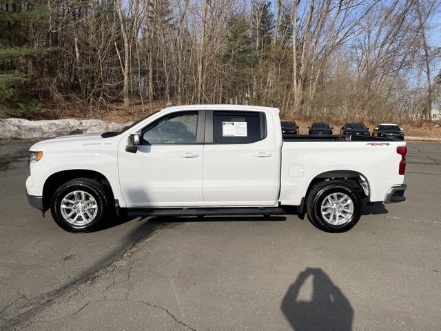 2024 Chevrolet Silverado 1500 LT photo