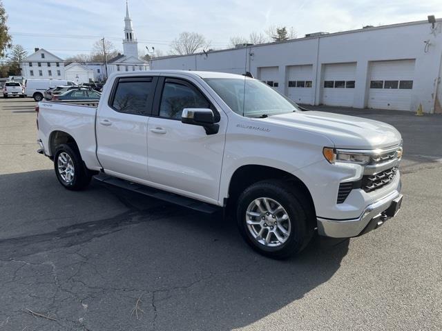 2024 Chevrolet Silverado 1500 LT photo