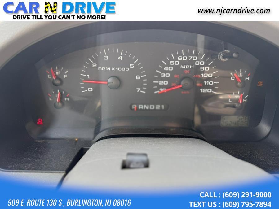 2004 Ford F-150 XLT photo