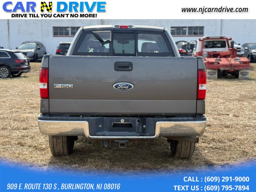 2004 Ford F-150 XLT photo
