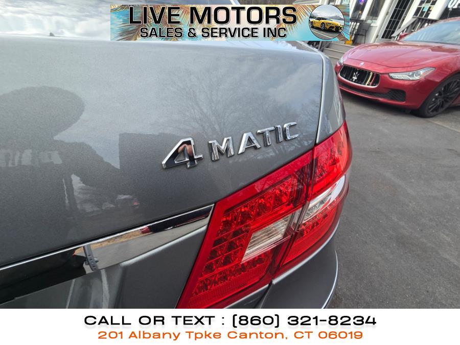 2011 Mercedes-Benz E-Class E350 4MATIC Luxury photo