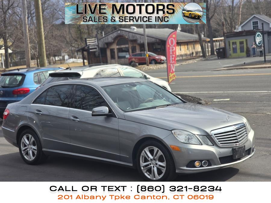 2011 Mercedes-Benz E-Class E350 4MATIC Luxury photo