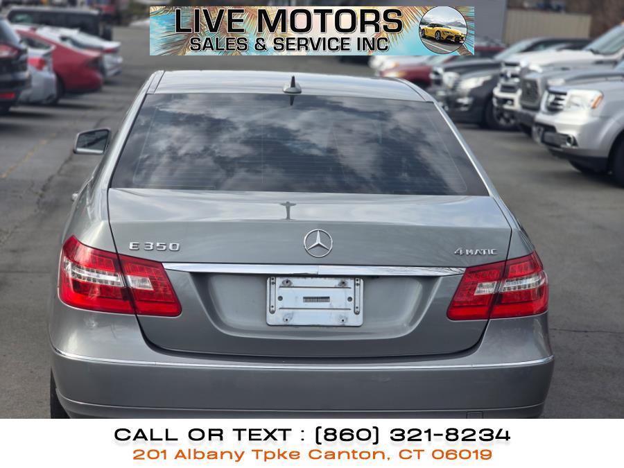 2011 Mercedes-Benz E-Class E350 4MATIC Luxury photo
