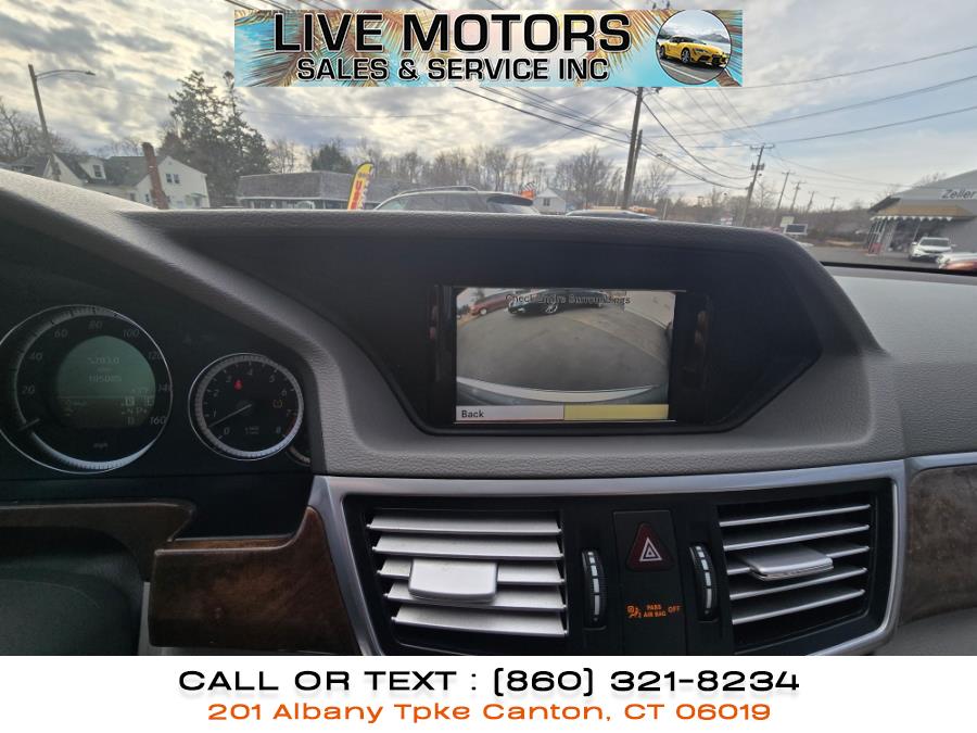 2011 Mercedes-Benz E-Class E350 4MATIC Luxury photo