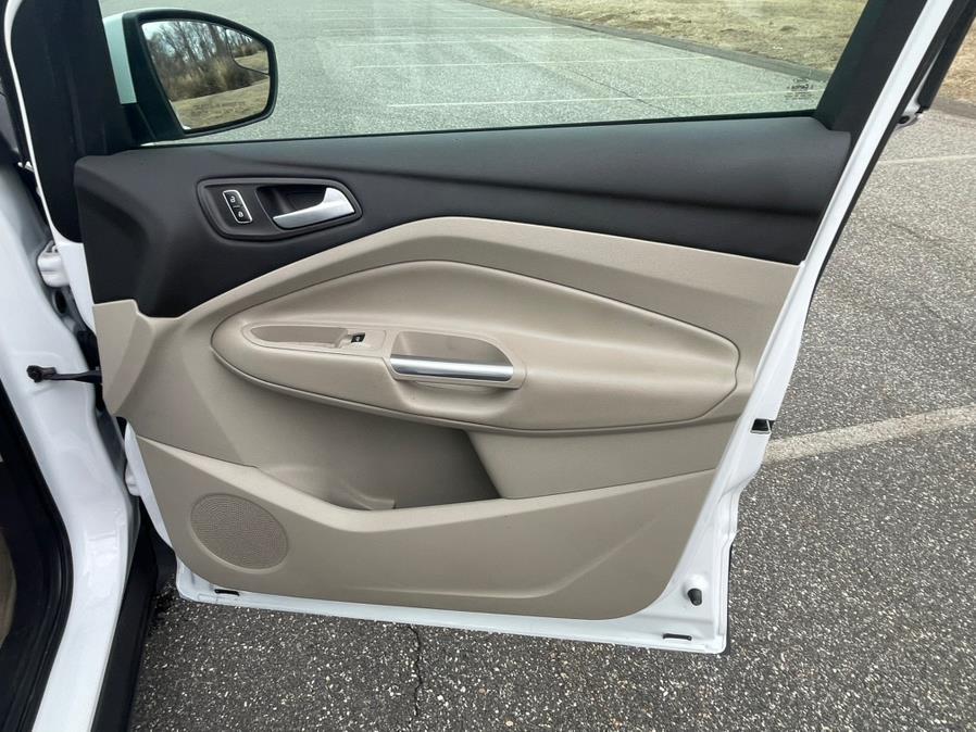 2014 Ford Escape SE photo
