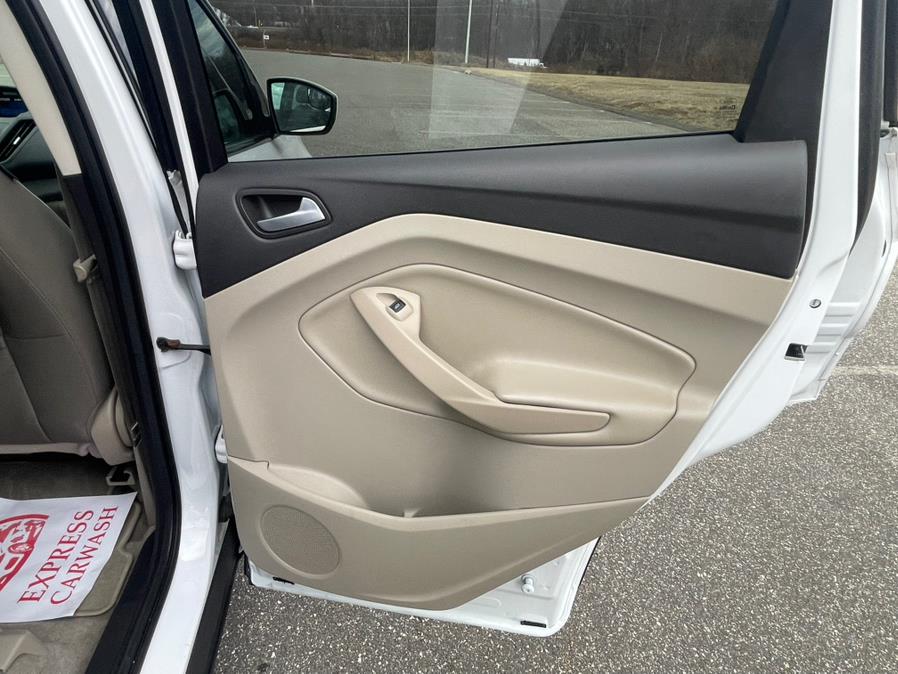 2014 Ford Escape SE photo