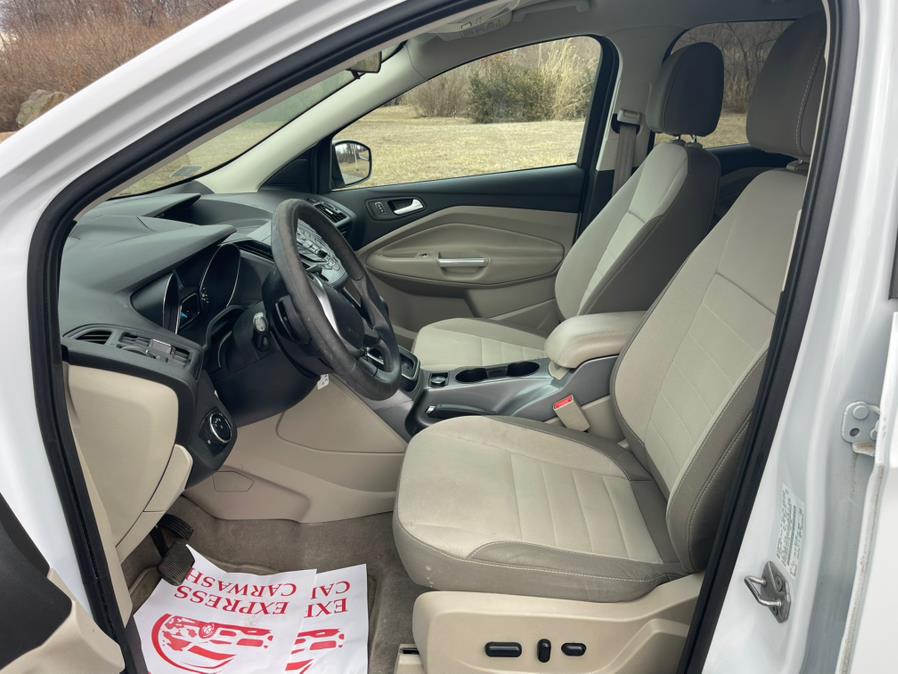 2014 Ford Escape SE photo