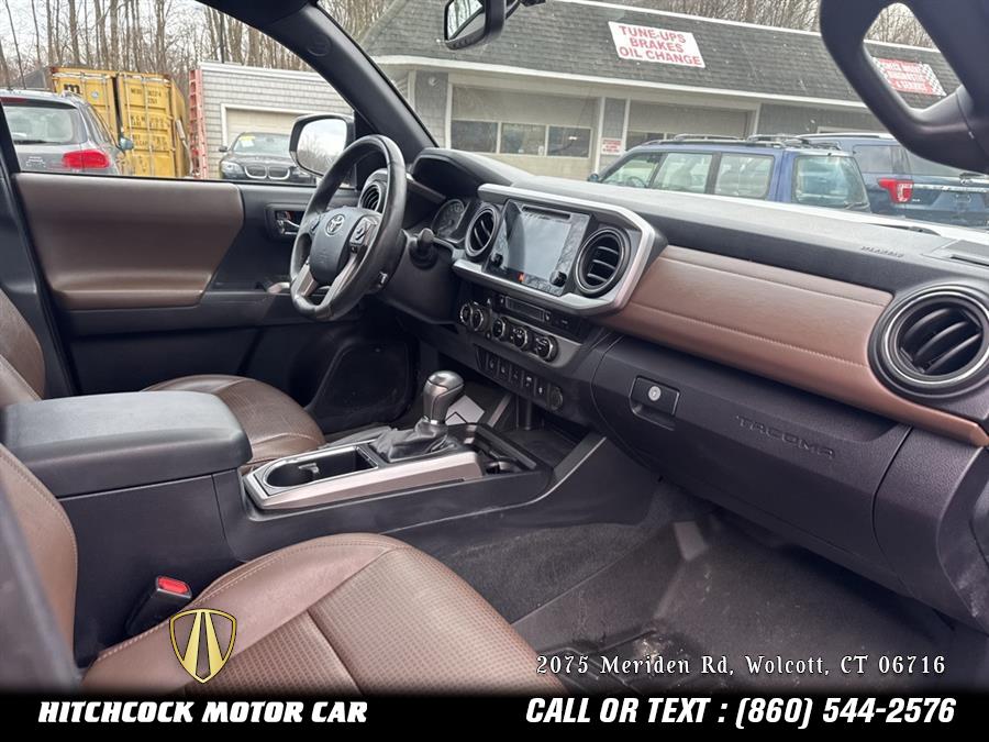 2016 Toyota Tacoma Limited photo