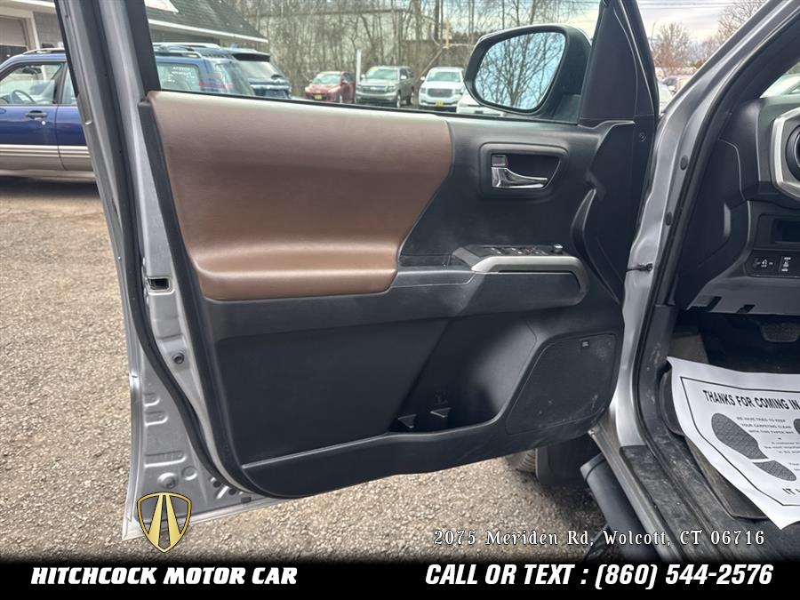2016 Toyota Tacoma Limited photo