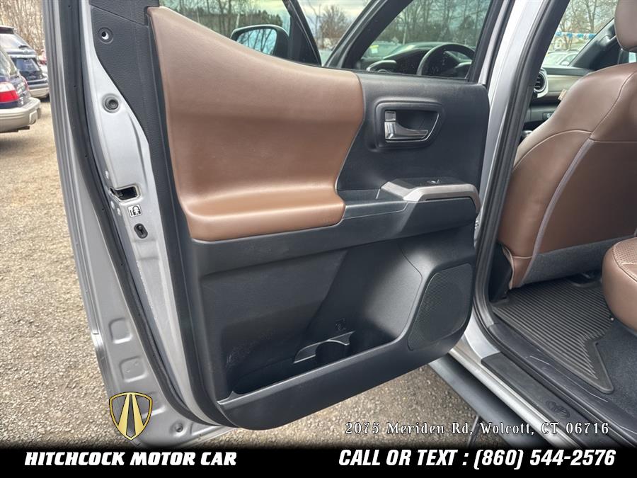 2016 Toyota Tacoma Limited photo