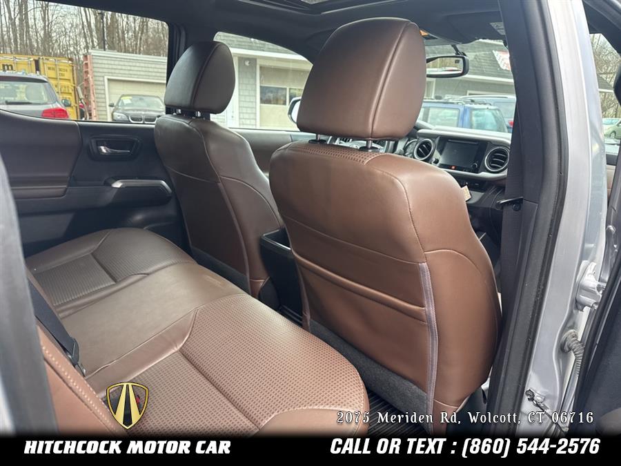 2016 Toyota Tacoma Limited photo