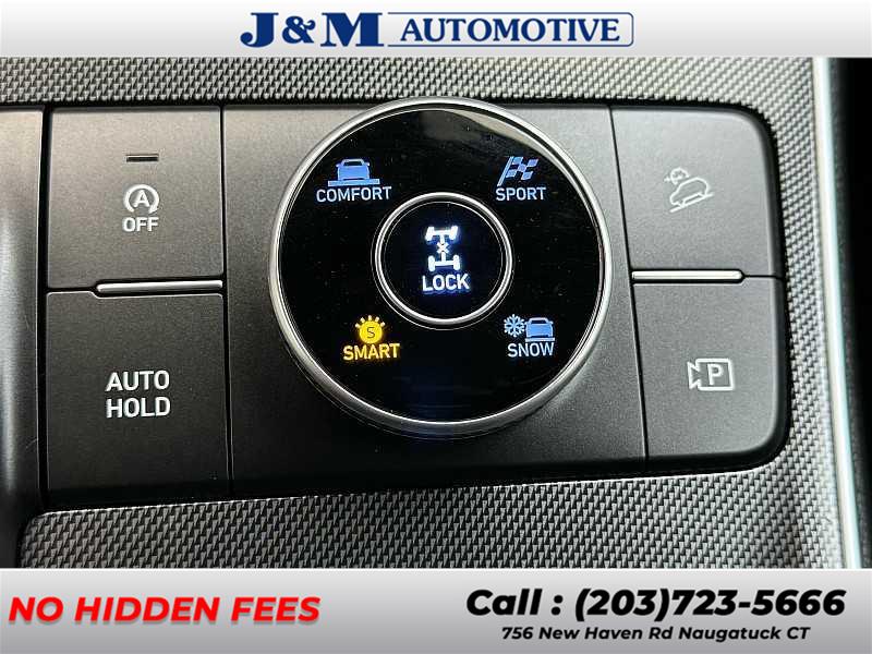 2023 Hyundai Santa Fe SE photo