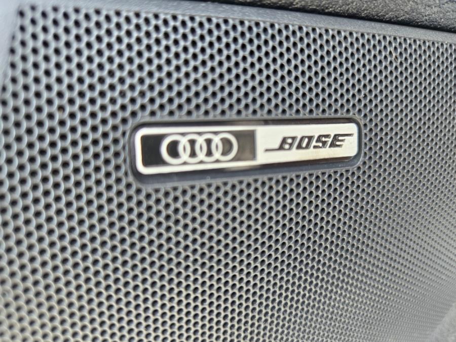 2000 Audi S4 quattro photo