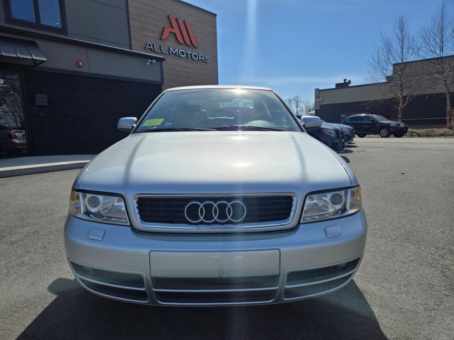 2000 Audi S4 quattro photo