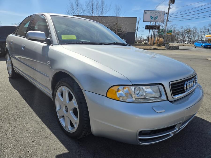 2000 Audi S4 quattro photo