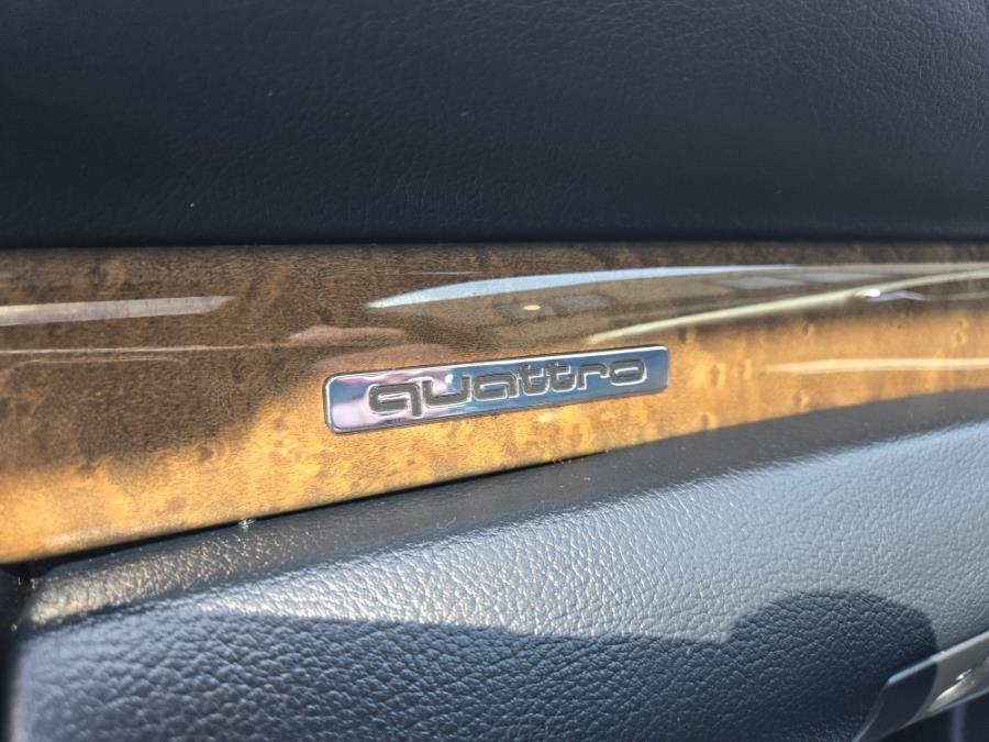2000 Audi S4 quattro photo