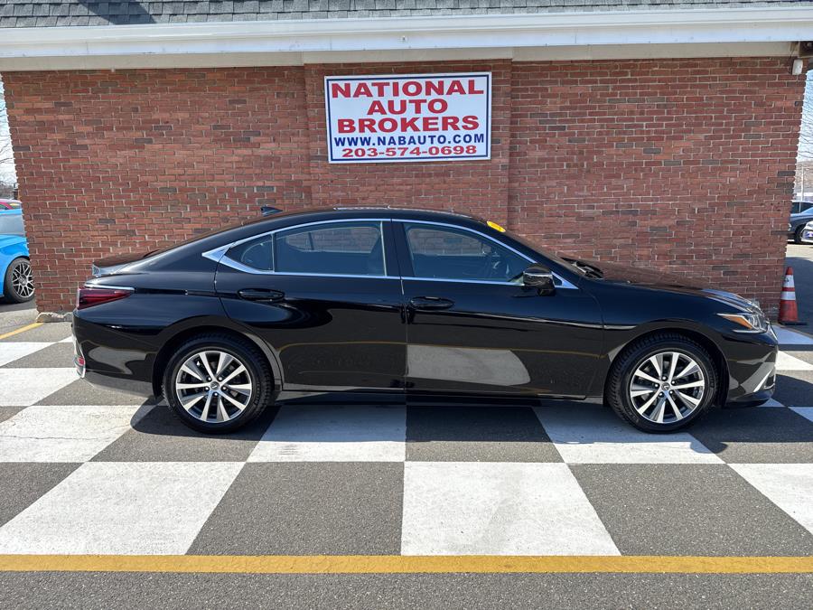 2021 Lexus ES ES photo
