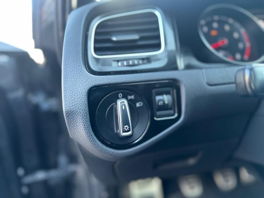 2017 Volkswagen Golf Gti 2.0T 4-Door S Manual photo