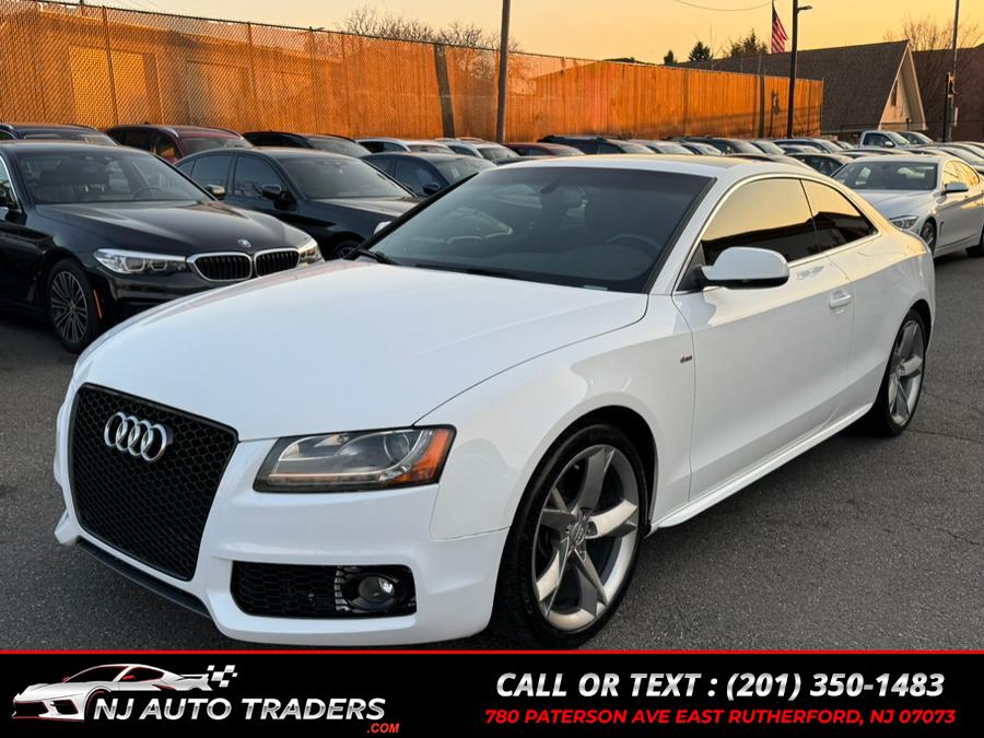 2010 Audi A5 2.0T quattro Prestige photo