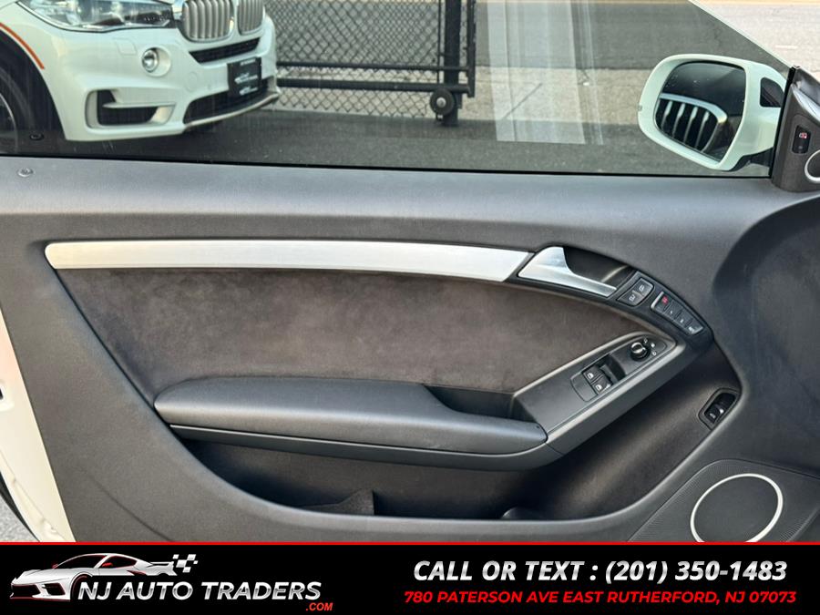 2010 Audi A5 2.0T quattro Prestige photo