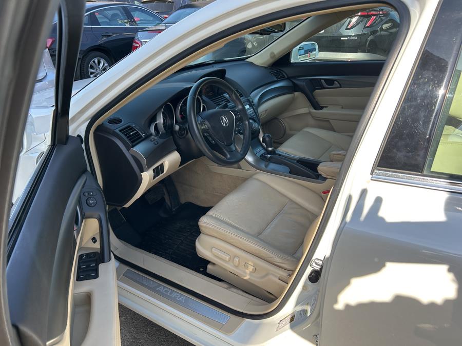 2010 Acura TL w/ Technology Package photo
